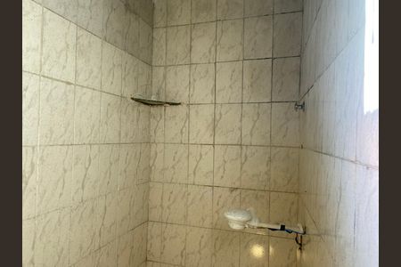 Casa para alugar com 70m², 2 quartos e sem vaga