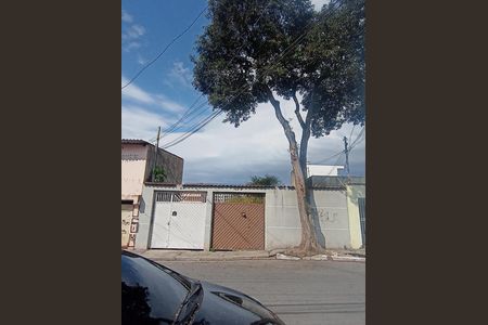 Fachada de casa à venda com 5 quartos, 300m² em Artur Alvim, São Paulo