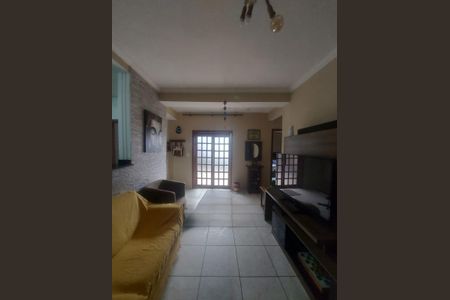Casa à venda com 5 quartos, 300m² em Artur Alvim, São Paulo