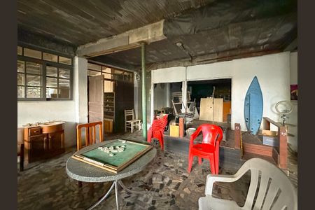 Sala  de casa para alugar com 1 quarto, 320m² em Jardim Santiago, São José
