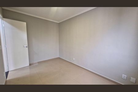 Apartamento para alugar com 107m², 2 quartos e 1 vaga