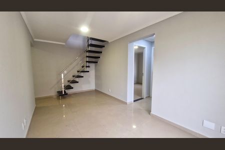 Apartamento para alugar com 2 quartos, 107m² em Vila da Paz, São Paulo