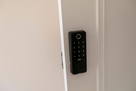 Apartamento para alugar com 78m², 3 quartos e 2 vagas Apartamento para alugar com 78m², 3 quartos e 2 vagasFECHADURA ELETRÔNICA