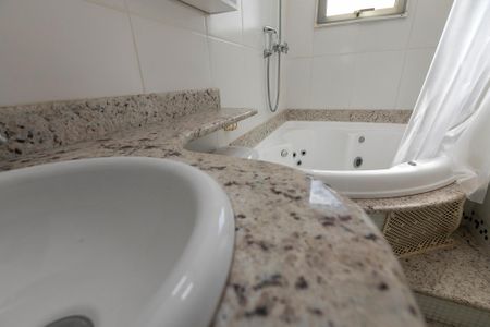 Apartamento para alugar com 78m², 3 quartos e 2 vagas Apartamento para alugar com 78m², 3 quartos e 2 vagasBANHEIRO QUARTO Nº 3 - SUITE