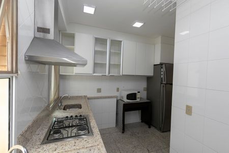 Apartamento para alugar com 78m², 3 quartos e 2 vagas Apartamento para alugar com 78m², 3 quartos e 2 vagasCOZINHA