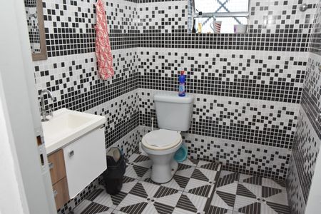 Casa à venda com 220m², 5 quartos e 1 vaga Casa à venda com 220m², 5 quartos e 1 vagabanheiro casa 3