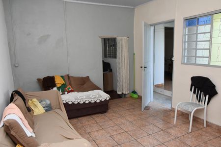 Casa à venda com 220m², 5 quartos e 1 vaga Casa à venda com 220m², 5 quartos e 1 vagasala casa 3