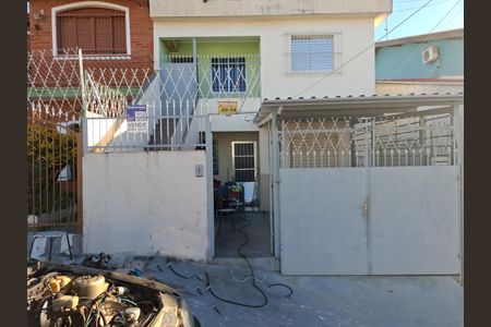 fachada com placa de casa à venda com 5 quartos, 220m² em Cidade Santos Dumont, Jundiaí