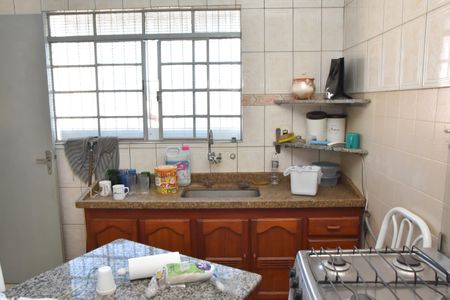 Casa à venda com 220m², 5 quartos e 1 vaga Casa à venda com 220m², 5 quartos e 1 vagacozinha casa 1