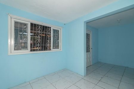 Sala de casa para alugar com 3 quartos, 70m² em Farrapos, Porto Alegre
