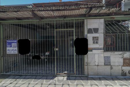 Fachada de casa para alugar com 3 quartos, 70m² em Farrapos, Porto Alegre