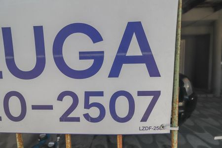 Placa de casa para alugar com 3 quartos, 70m² em Farrapos, Porto Alegre