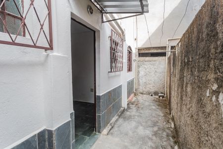 Área Privativa de kitnet/studio para alugar com 2 quartos, 65m² em Aparecida, Belo Horizonte