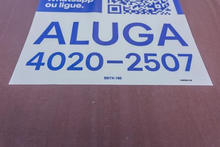 Placa de kitnet/studio para alugar com 2 quartos, 65m² em Aparecida, Belo Horizonte