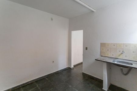 Cozinha de kitnet/studio para alugar com 2 quartos, 65m² em Aparecida, Belo Horizonte