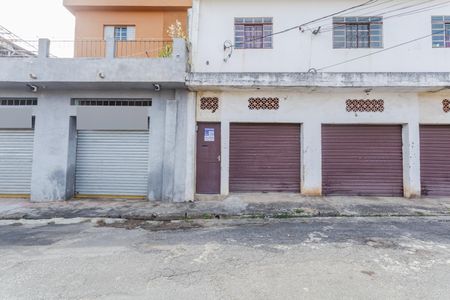 Fachada de kitnet/studio para alugar com 2 quartos, 65m² em Aparecida, Belo Horizonte