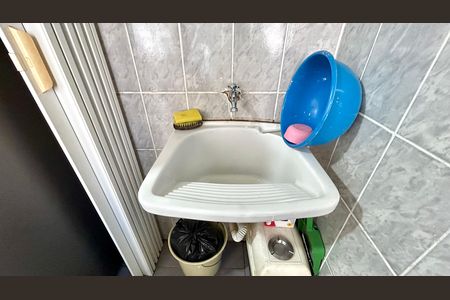 Área de Serviço de apartamento à venda com 2 quartos, 53m² em Jardim Flor da Montanha, Guarulhos