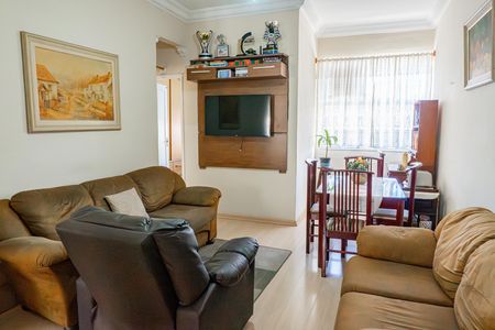Apartamento à venda com 79m², 2 quartos e 1 vaga