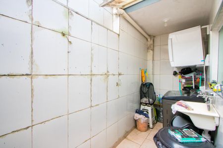 Área de serviço de casa à venda com 3 quartos, 110m² em Vila Alzira, Santo André