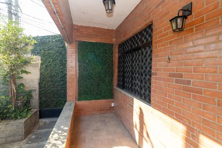 Varanda de casa para alugar com 2 quartos, 55m² em Bangu, Rio de Janeiro