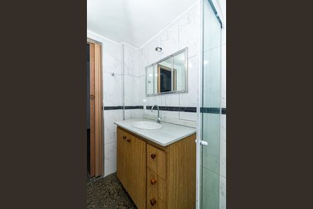 Banheiro da Suíte de casa para alugar com 2 quartos, 55m² em Bangu, Rio de Janeiro