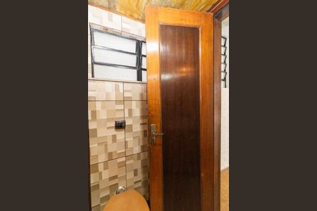 Banheiro Social de casa para alugar com 2 quartos, 55m² em Bangu, Rio de Janeiro