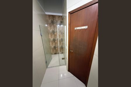 Banheiro de casa para alugar com 2 quartos, 55m² em Loteamento Jardim Timbaúva, Gravataí