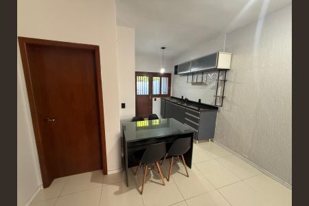 Sala de casa para alugar com 2 quartos, 55m² em Loteamento Jardim Timbaúva, Gravataí