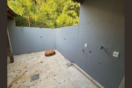 Área de serviço de casa para alugar com 2 quartos, 55m² em Loteamento Jardim Timbaúva, Gravataí