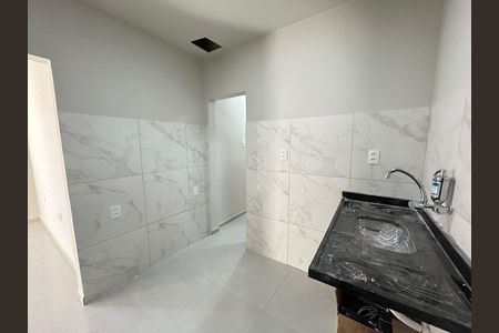 Cozinha de apartamento para alugar com 2 quartos, 63m² em Quintino Bocaiúva, Rio de Janeiro