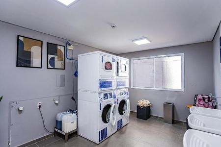 Apartamento para alugar com 36m², 2 quartos e sem vaga Apartamento para alugar com 36m², 2 quartos e sem vagaLavanderia