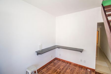 Sala 2 de casa para alugar com 3 quartos, 210m² em Bento Ribeiro, Rio de Janeiro