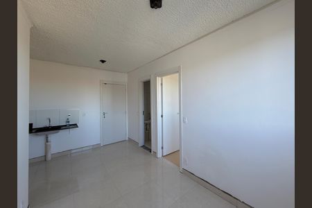 Sala  de apartamento para alugar com 2 quartos, 36m² em Jardim Sao Luis, São Paulo