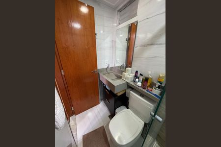Apartamento para alugar com 80m², 3 quartos e 1 vaga Apartamento para alugar com 80m², 3 quartos e 1 vagaBanheiro da Suíte