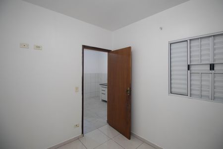 Quarto  de apartamento para alugar com 1 quarto, 35m² em Vila Nova Galvão, São Paulo