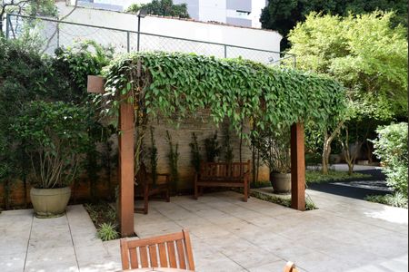 Apartamento à venda com 215m², 3 quartos e 4 vagasCaramanchão