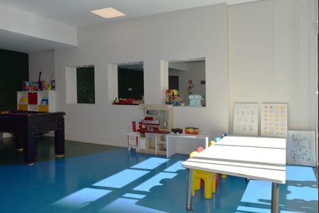 Apartamento à venda com 215m², 3 quartos e 4 vagasBrinquedoteca/Jogos
