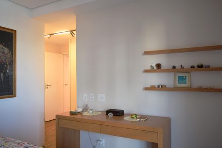 Apartamento à venda com 215m², 3 quartos e 4 vagasSuíte
