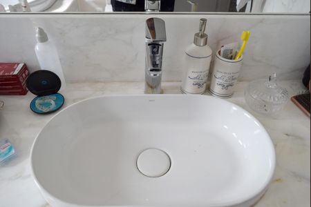 Apartamento à venda com 215m², 3 quartos e 4 vagasBanheiro da Suíte