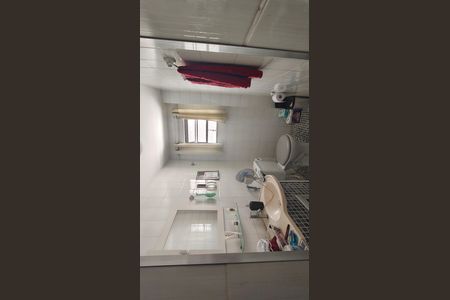Casa à venda com 180m², 2 quartos e 2 vagas