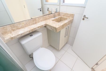 Apartamento à venda com 45m², 2 quartos e 1 vaga Apartamento à venda com 45m², 2 quartos e 1 vagaBanheiro