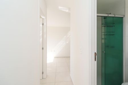 Apartamento à venda com 45m², 2 quartos e 1 vaga Apartamento à venda com 45m², 2 quartos e 1 vagaCorredor