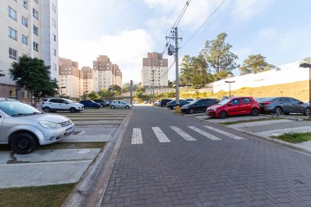 Apartamento à venda com 45m², 2 quartos e 1 vaga Apartamento à venda com 45m², 2 quartos e 1 vagaEstacionamento