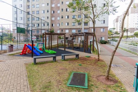 Apartamento à venda com 45m², 2 quartos e 1 vaga Apartamento à venda com 45m², 2 quartos e 1 vagaÁrea comum - Playground