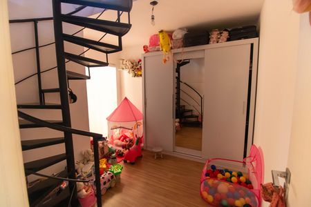 Quarto 1 de casa de condomínio à venda com 3 quartos, 189m² em Engenho do Mato, Niterói