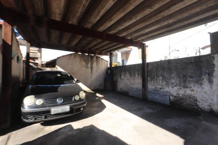 Garagem de casa à venda com 2 quartos, 192m² em Vila Prudente, São Paulo