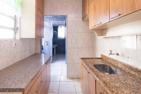 Apartamento à venda com 70m², 2 quartos e sem vaga Apartamento à venda com 70m², 2 quartos e sem vagaCozinha e Área de Serviço