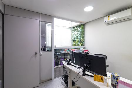 Casa para alugar com 200m², 2 quartos e 2 vagas Casa para alugar com 200m², 2 quartos e 2 vagasSala 5