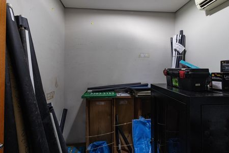 Quarto 2 de casa à venda com 2 quartos, 200m² em Várzea da Barra Funda, São Paulo