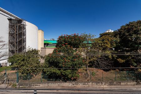 Casa para alugar com 200m², 2 quartos e 2 vagas Casa para alugar com 200m², 2 quartos e 2 vagasSala 5